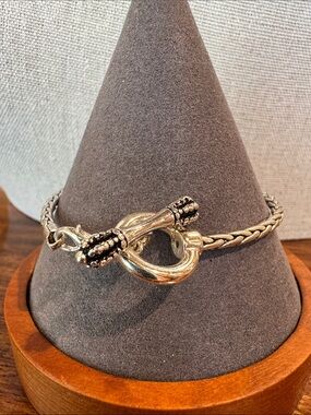 Silver Knot Bracelet with Black Accent Beads